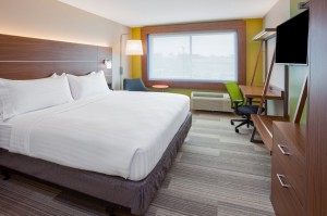 Holiday-Inn-Express-King-Room